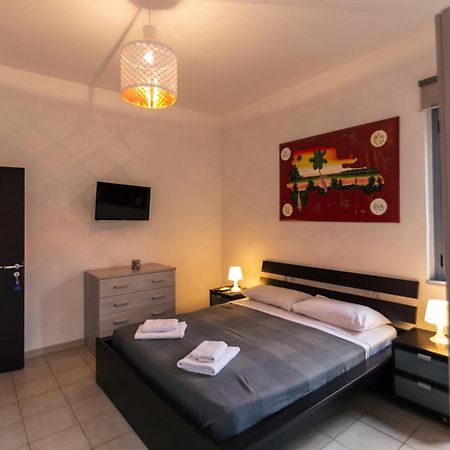 B&B Dell'Infopoint-La Via Silente Castelnuovo Cilento Dış mekan fotoğraf