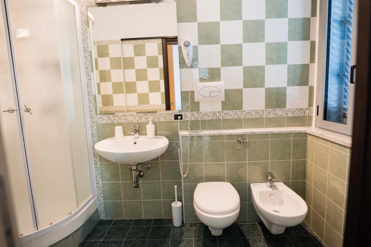 B&B Dell'Infopoint-La Via Silente Castelnuovo Cilento Dış mekan fotoğraf