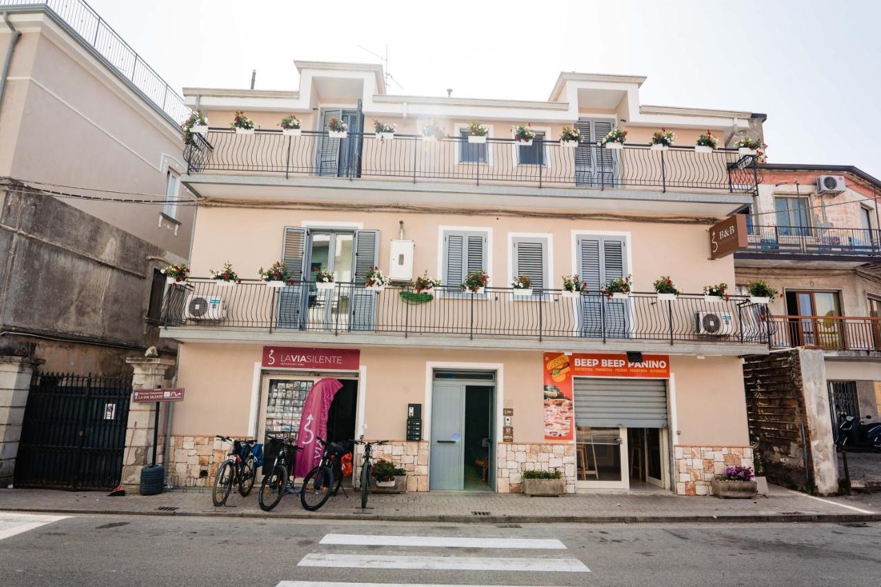 B&B Dell'Infopoint-La Via Silente Castelnuovo Cilento Dış mekan fotoğraf