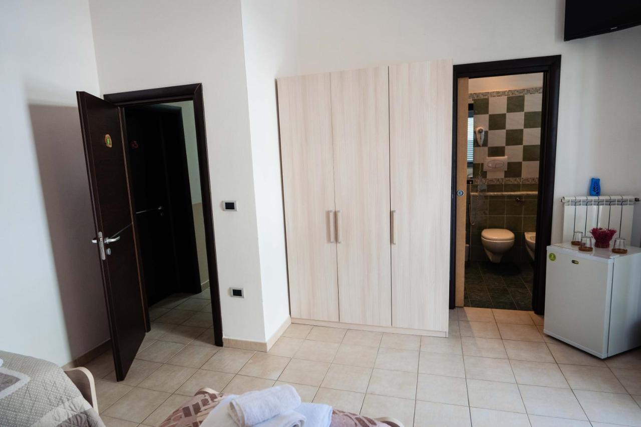B&B Dell'Infopoint-La Via Silente Castelnuovo Cilento Dış mekan fotoğraf