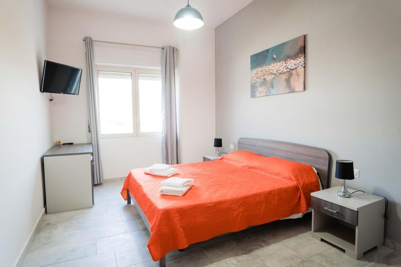 B&B Dell'Infopoint-La Via Silente Castelnuovo Cilento Dış mekan fotoğraf